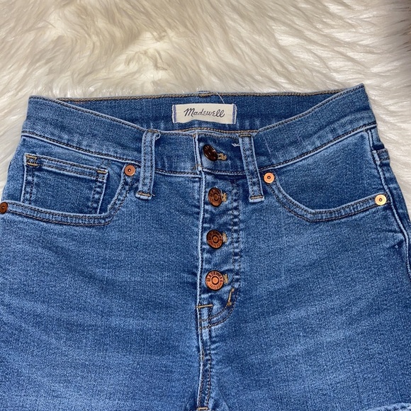 Madewell 9” Mid Rise Skinny Crop Jeans - Picture 2 of 7